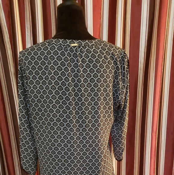 Ivanka Trump Top - Picture 5 of 7